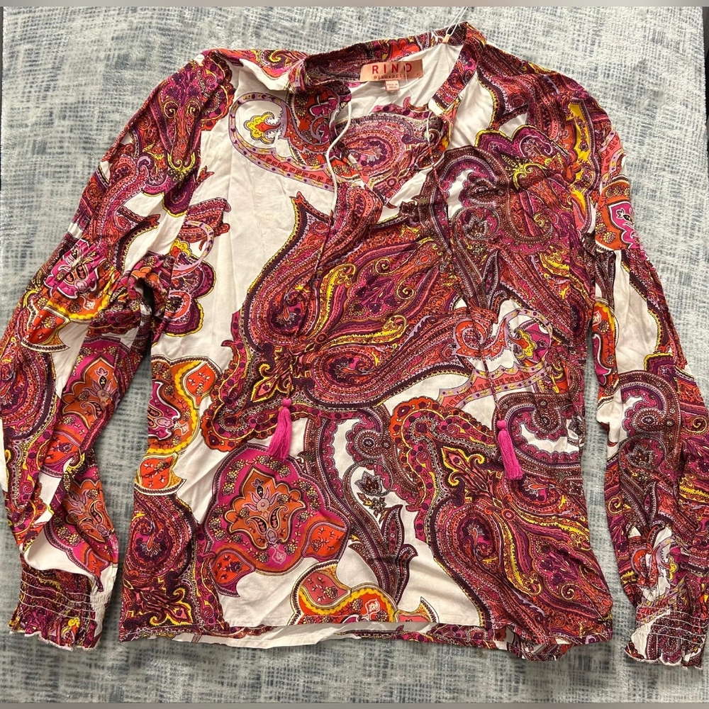 The Urban Rack Women's Paisley Top - Pink and Orange